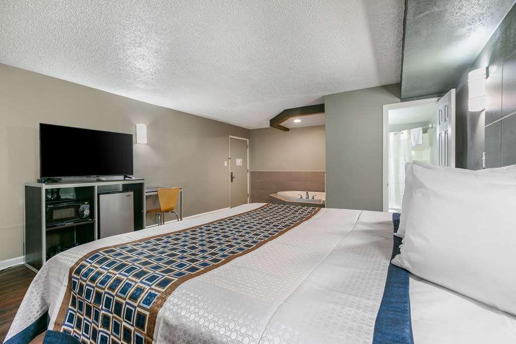 Knights Inn Bristol Levittown Oda fotoğraf