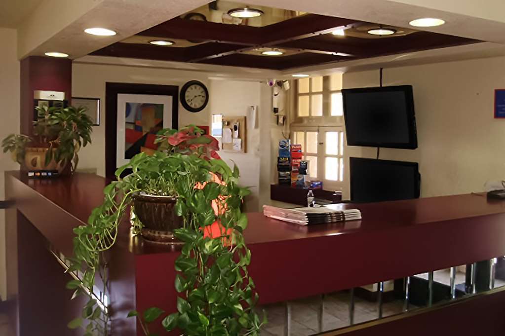 Knights Inn Bristol Levittown İç mekan fotoğraf
