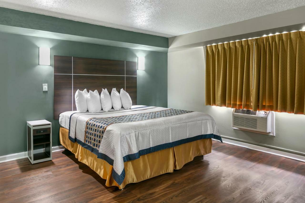 Knights Inn Bristol Levittown Dış mekan fotoğraf