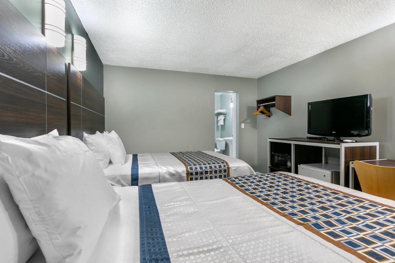 Knights Inn Bristol Levittown Dış mekan fotoğraf
